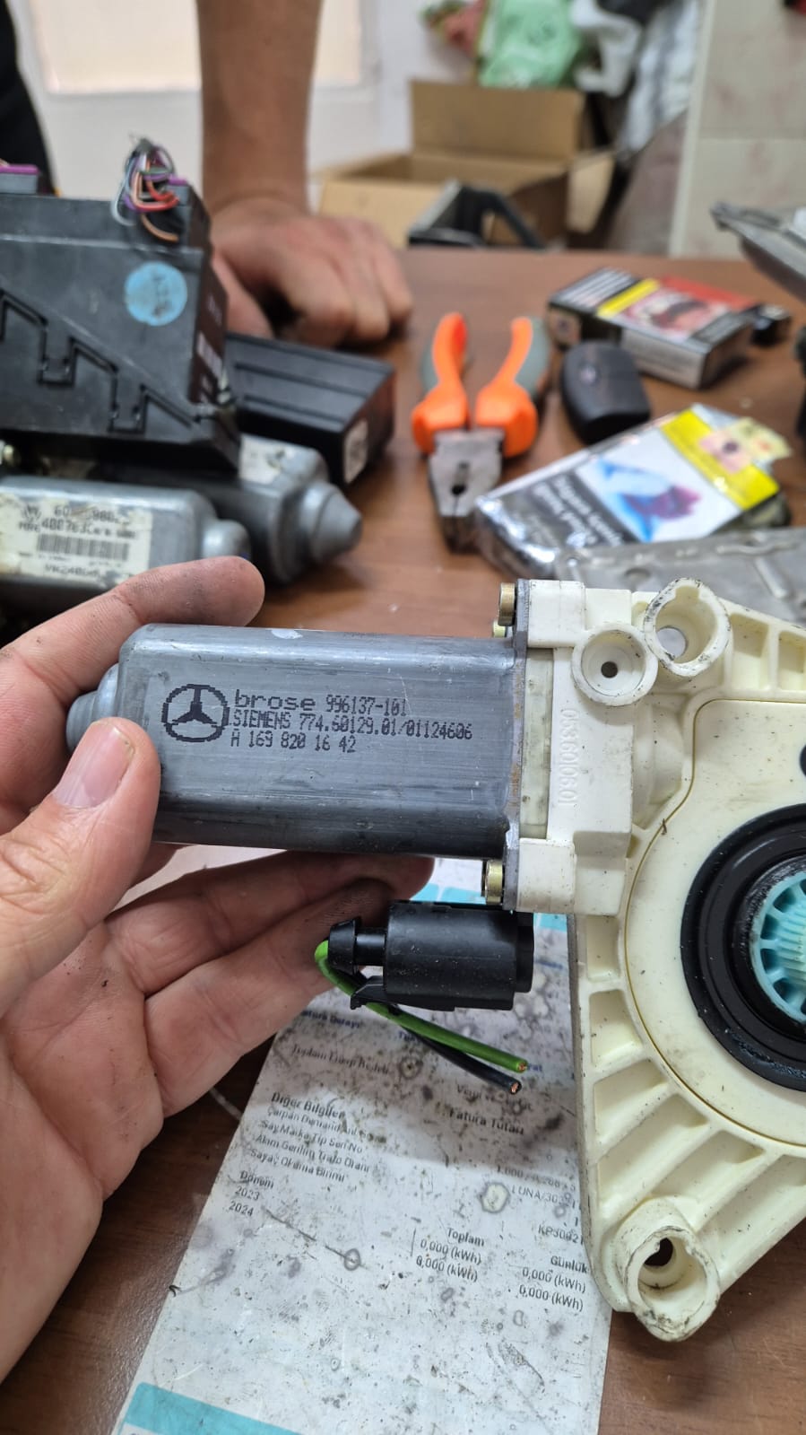 Sag ön Cam Motoru MERCEDES-BENZ CLASE B (W245) 2.0 CAT A1698201642